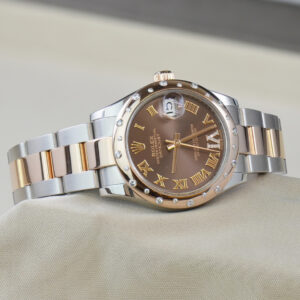 Mid size Rolex Oyster perpetual Datejust