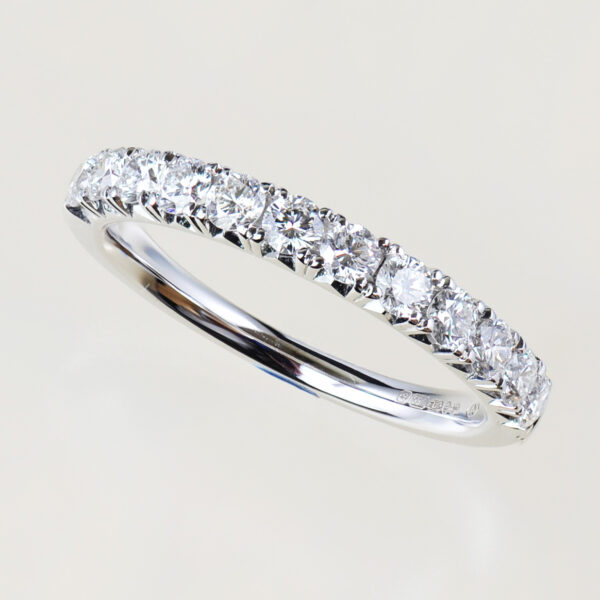 white gold and diamond band ring 0.68ct