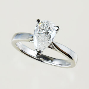 Pre-owned pear shape cut diamond weighing 1.07ct set in platinum