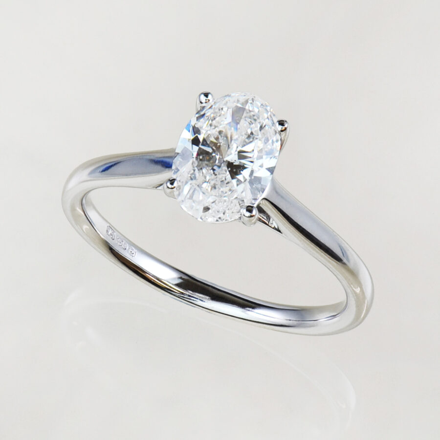 Oval cut diamond solitaire ring 1.03ct