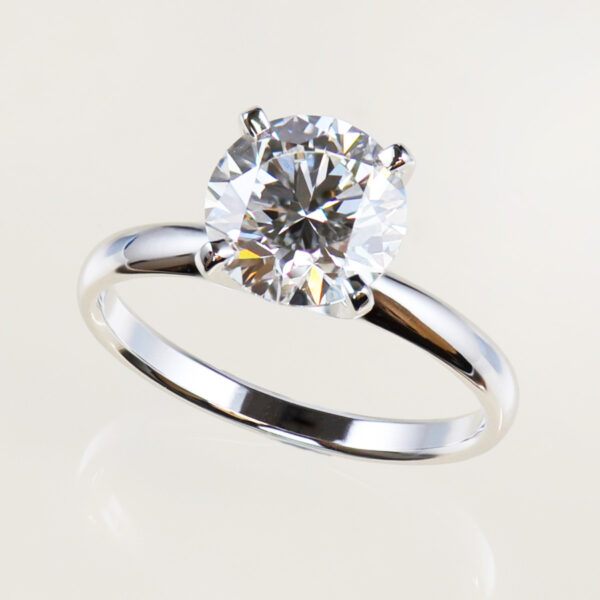 Lab grown round brilliant cut diamond solitaire engagement ring 2.50 carat